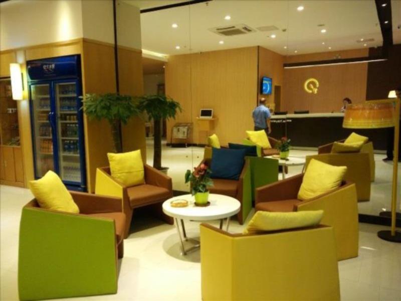 7Days Inn Yunfu Luoding Central Dış mekan fotoğraf