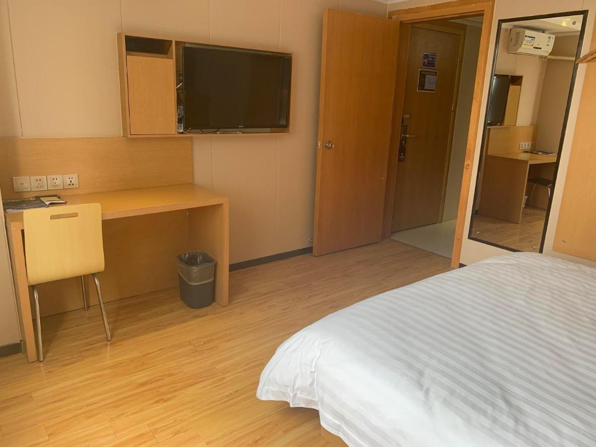 7Days Inn Yunfu Luoding Central Dış mekan fotoğraf